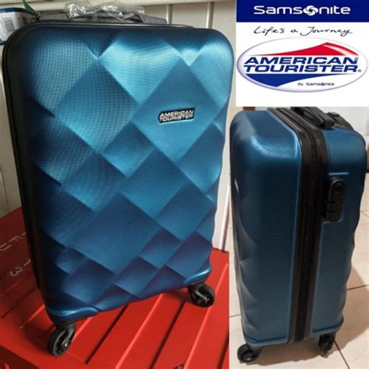 Is American Tourister made by Samsonite?