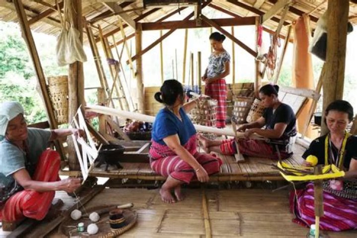 What happened to the Karen people in Burma?